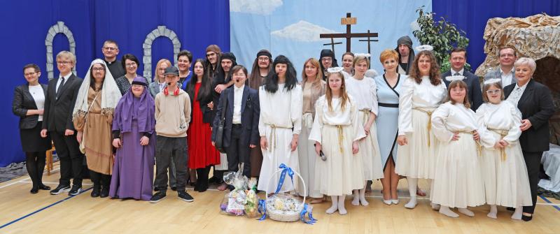 „Zmartwychwstanie - historia, która trwa”