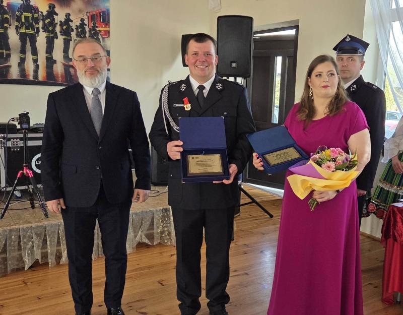 75-lecie Koła Gospodyń Wiejskich oraz 60-lecie Ochotniczej Straży Pożarnej w Bąkowie Dolnym